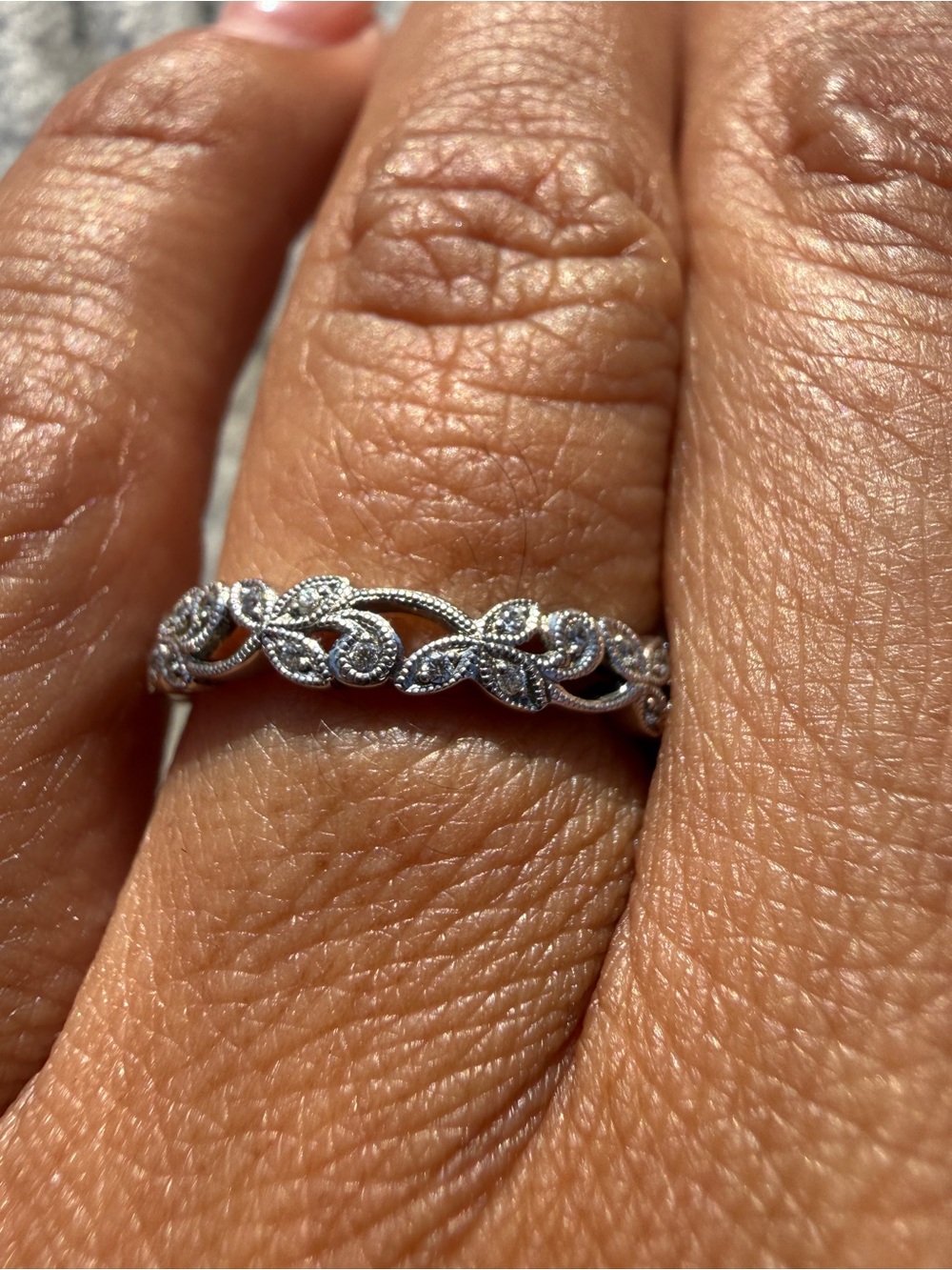 Delicate Silver Leaf Band Ring - Sterling-Inspired Women’s Jewelry